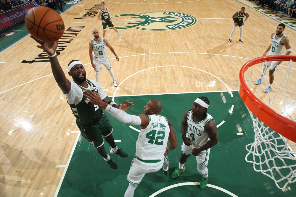 前进的巨大 前进的巨大