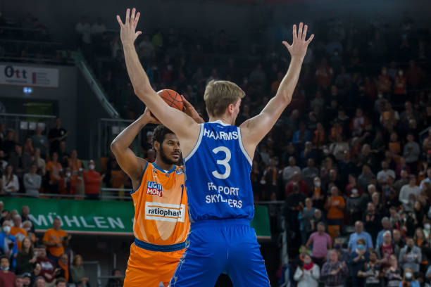 业内人士提 业内人士提